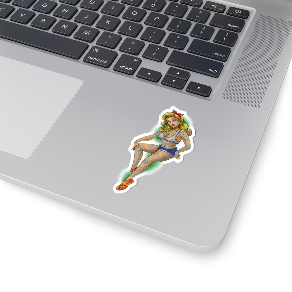 Tattooed Pin-Up Girl Kiss-Cut Sticker — Retro Punk Laptop Decal